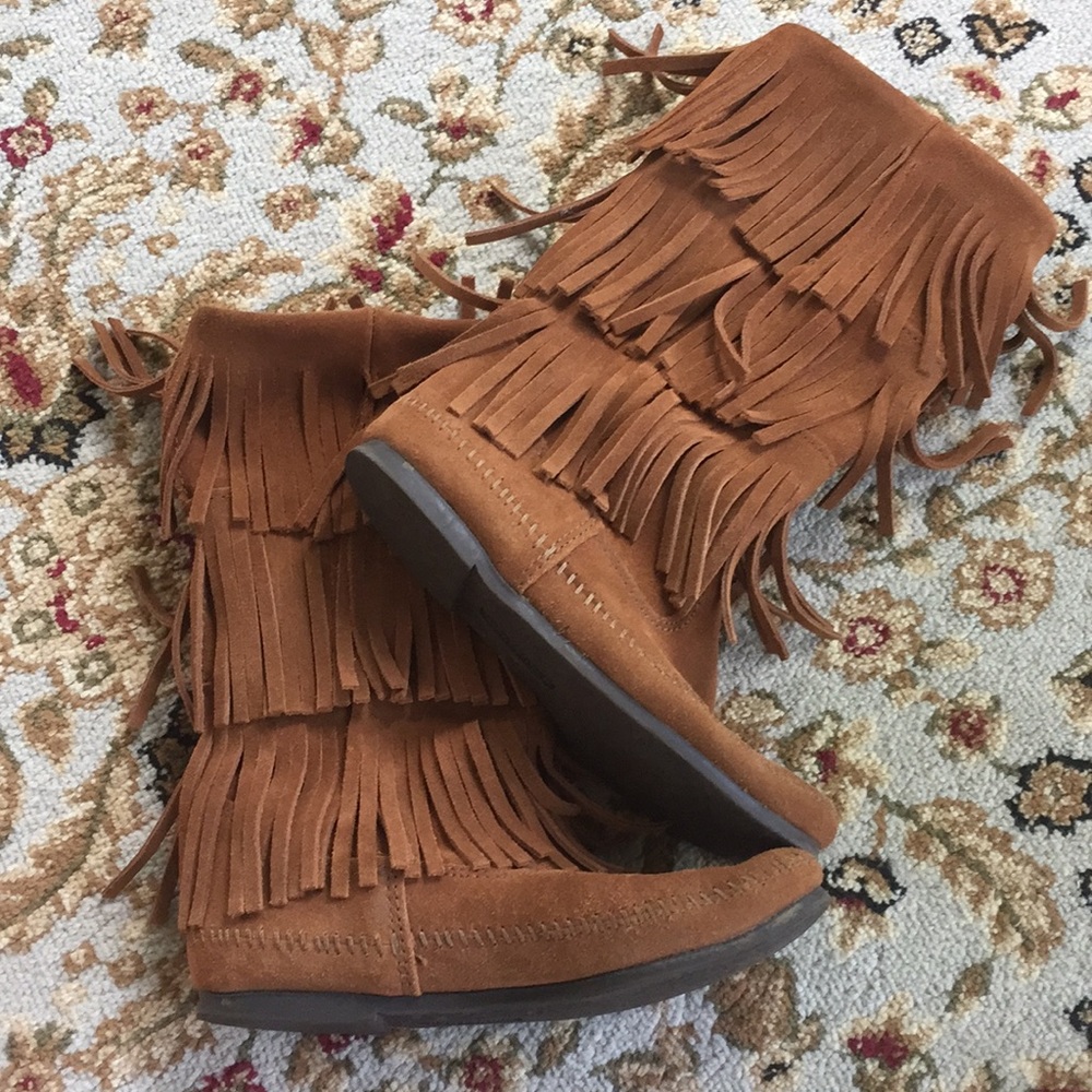Minnetonka fringed boots